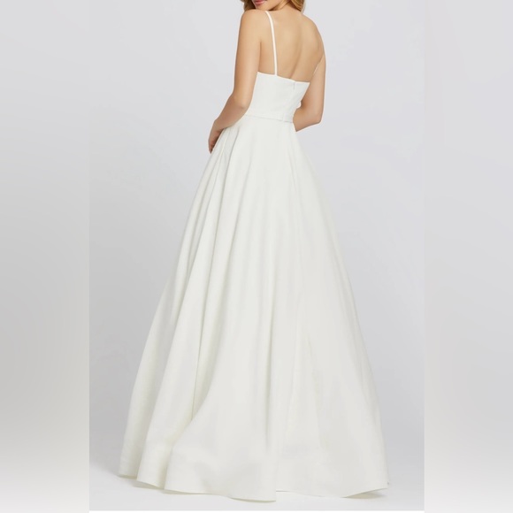 Mac Duggal Ball Gown - Picture 3 of 14